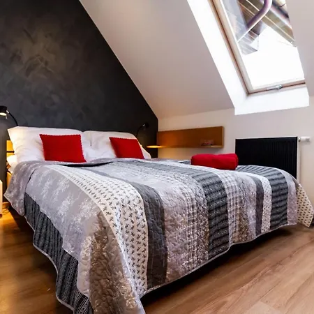 Apartment Maestria *